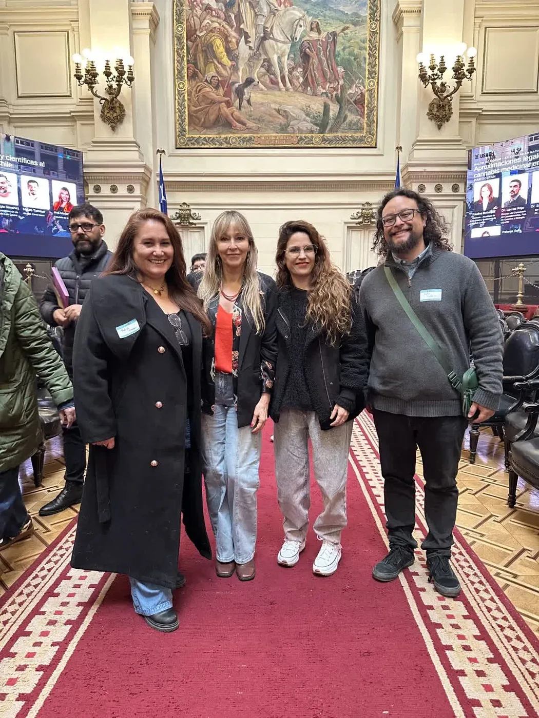 Registro de la jornada en el Salón de Honor del ex Congreso Nacional, compartido por Magia Verde.